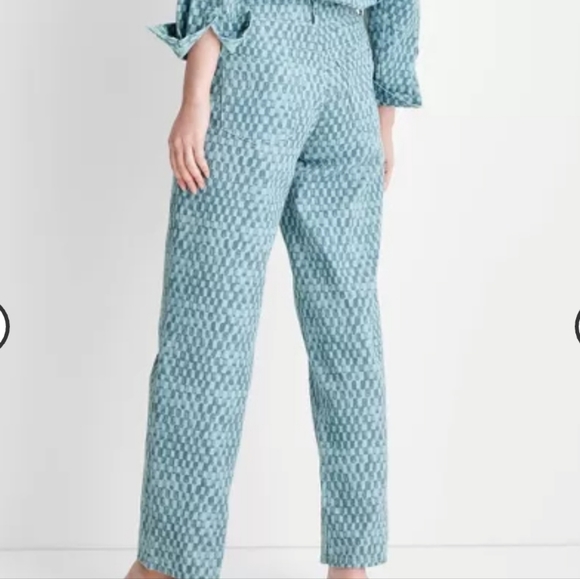 Future Collective Women's Straight Leg Denim Pant  Size 2 - Picture 3 of 12